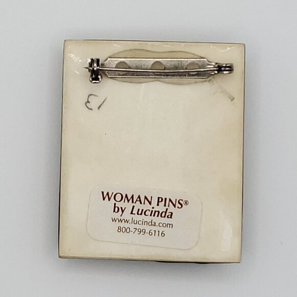 Lucinda Woman Pin 5 Ladies Dresses Hats Green Blue - Picture 3 of 3